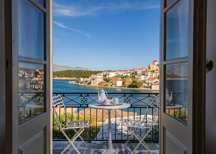 Central Greece Lodging