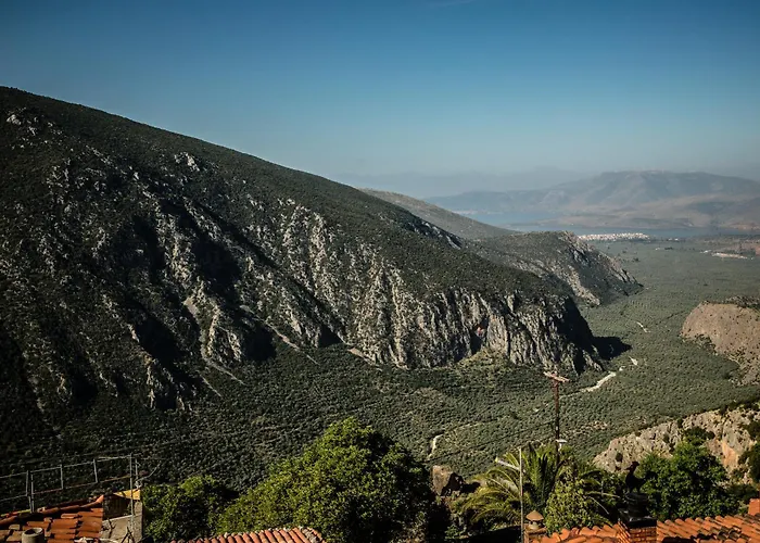 Kids Friendly Hotels in Delphi